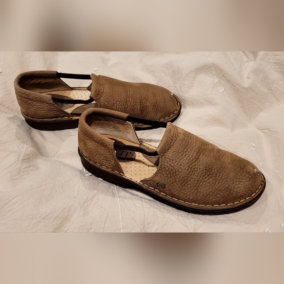 Born leather slip ons - Picture 4 of 8